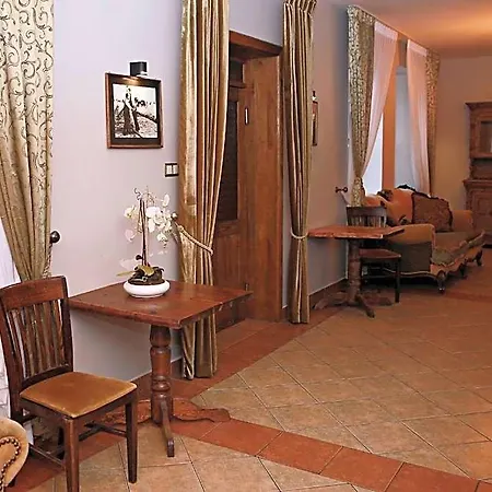 Sami Swoi 42 Otel Kluki (Pomerania)